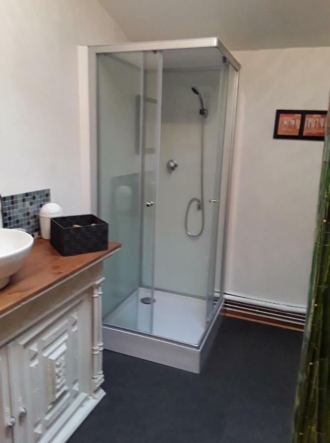 Chambre Sergeanne Doulezon Exterior photo